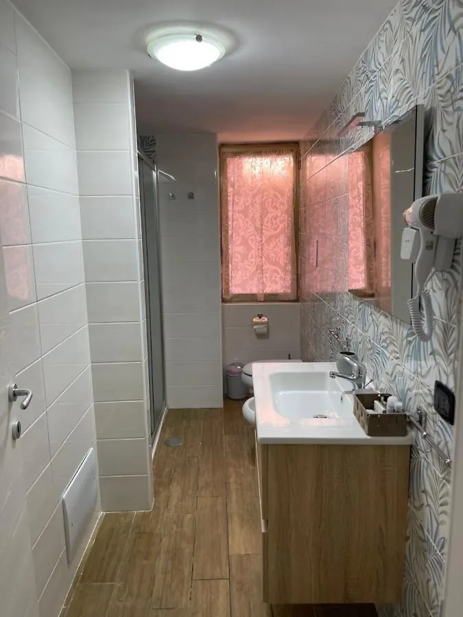 Beb Sott O Pont Napoli Apartment Naples